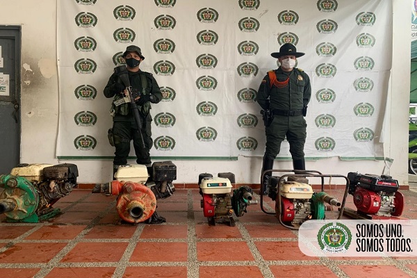 cinco motores fueron incautados en el río Tutunendo.