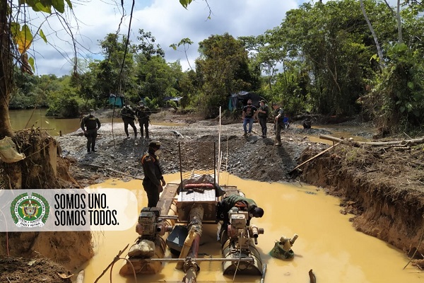 05-motores-incautados-y-un-hombre-capturado-son-los-resultados-en-contra-de-la-minería-ilegal