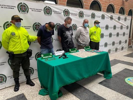 Tres personas capturadas por hurtos a entidades financieras