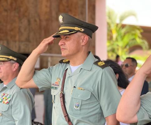 Transmisión de mando