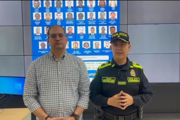 Difusión cartel de los mas buscados