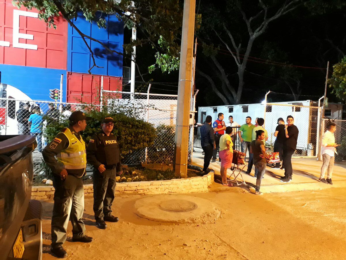 600-uniformados-se-tomaron-las-comunas-uno-seis-y-siete-como-resultado-se-obtuvo-la-captura-de-cinco-personas-por-la-comisión-de-diferentes-delitos-y-alrededor-de-1.500-ciudadanos-fueron-identificados