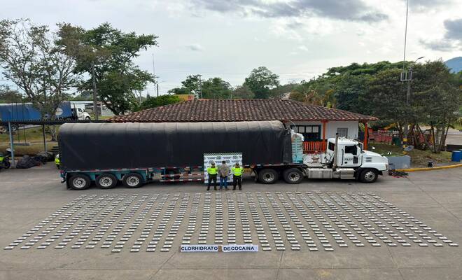 Policía Nacional incautó 710 kilogramos de clorhidrato de cocaína en operativo vial en Quindío