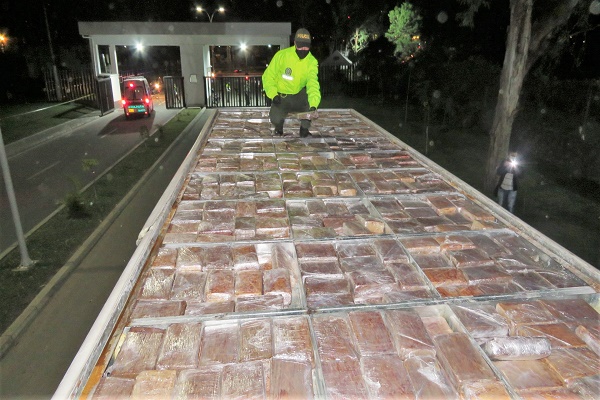 824_kilogramos_de_marihuana