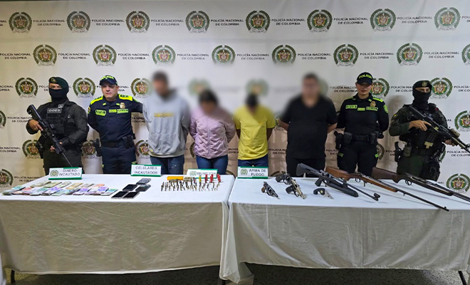 Cuatro capturados de la banda Los Náuticos, custodiados por la Policía