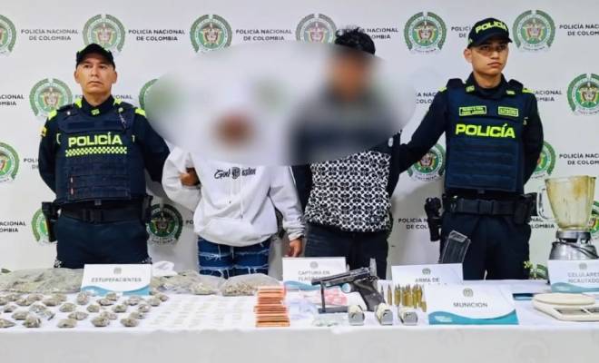 2 Uniformados zona de atenci&oacute;n chico, 02 capturados.