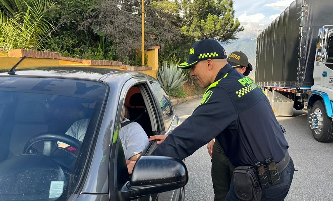 Controles viales y acompañamiento a viajeros