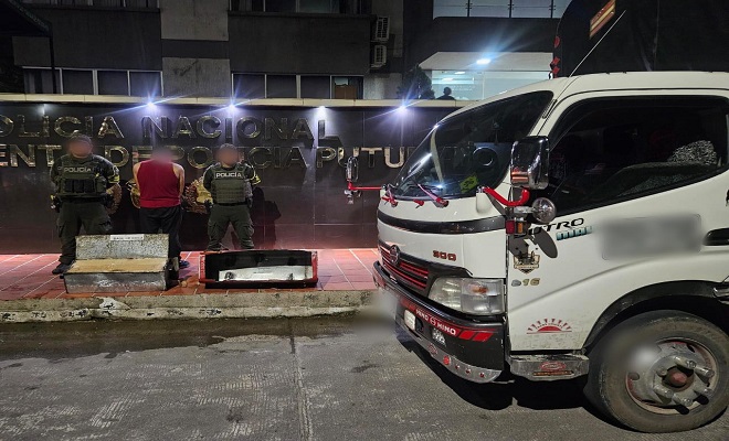 Capturado junto a dos polic&iacute;as y el veh&iacute;culo incautado en el que transportaban alucin&oacute;genos