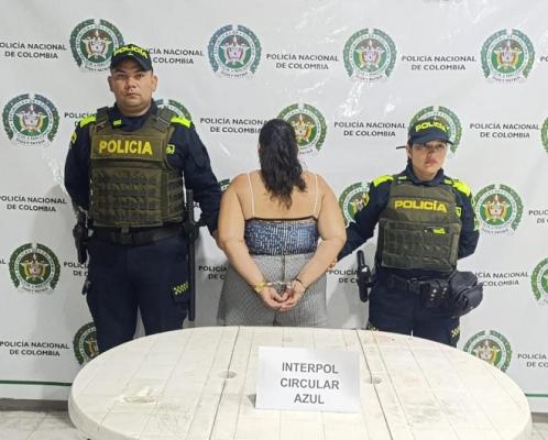 La Polic&iacute;a Nacional registr&oacute; la captura de una mujer por Circular Azul de la INTERPOL 