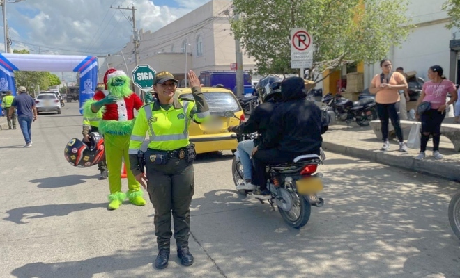 La Seccional de Tránsito y Transporte, en el marco de una "Navidad con Propósito", intensifica los controles y la pedagogía para proteger la vida de los viajeros en Córdoba.