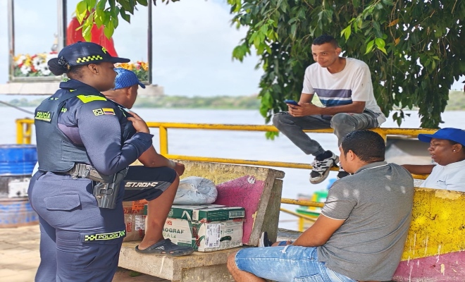 Patrullera Helen Karina con Pescadores de San Martín de Loba, sur de Bolívar