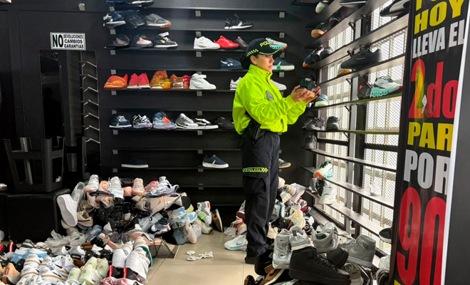 Se logró la incautación de 2.872 pares de calzado, usurpación marcaria.