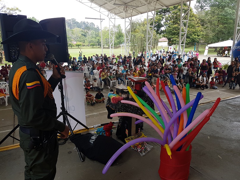 Cerca_de_500_niños,_vivieron_un_día_especial