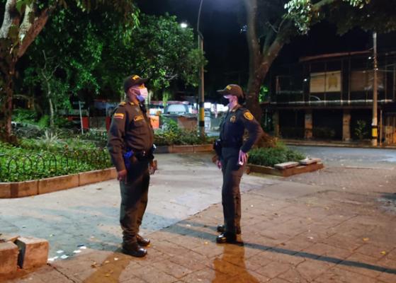 Resultados del toque de queda continuo en el Valle de Aburrá