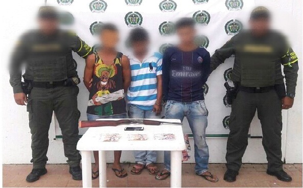 capturados-pirateria terrestre-porte ilegal-trafico-armas de fuego-el dificil-setra-cuadrante vial-magdalena