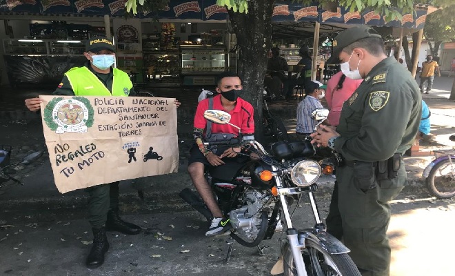 Realizamos campaña contra el hurto a motocicletas 