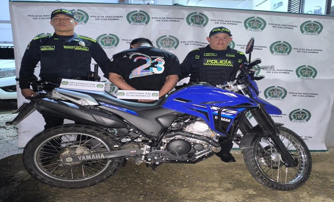 capturado en persecución por hurto