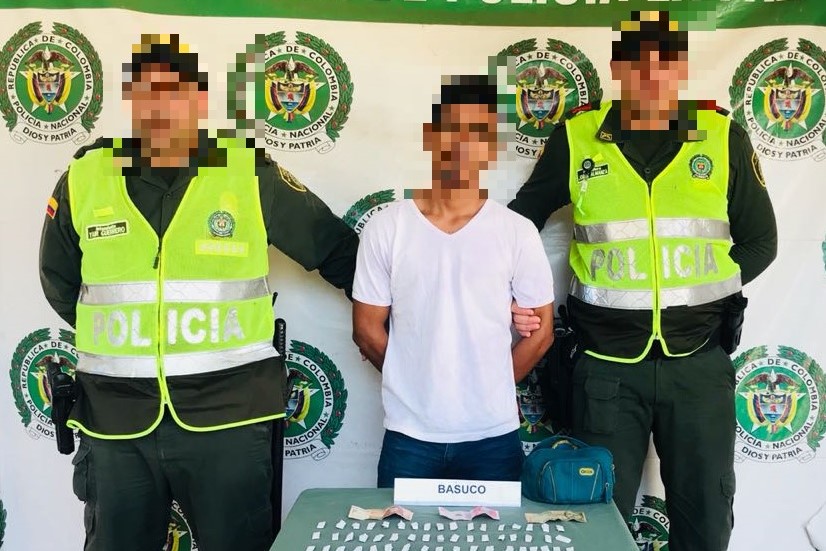 Capturado-hombre-con-más-de-100-dosis-de-alucinógenos (2)