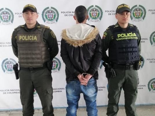 capturado en flafrancia por portar un arma ilegal