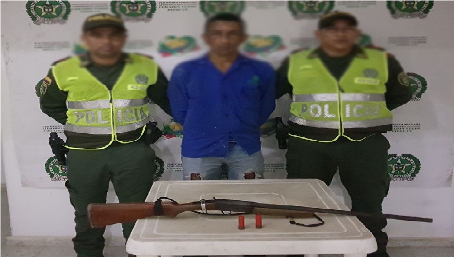 capturado-escopeta-porte ilegal de armas-MNVCC-cuadrante-prado-sevilla-zona bananera-Magdalena