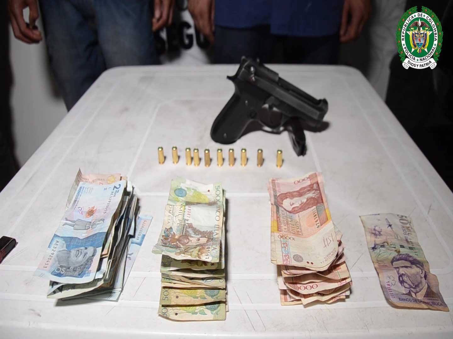 Capturados por hurtos continuos a supermercados en Medellín