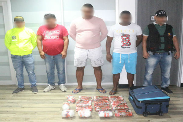 Capturados_con_15_kilos_de_cocaína_en_un_hotel