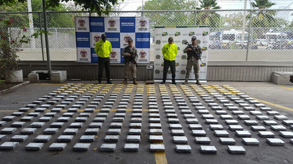 En operaciones contra el narcotráfico caen casi dos toneladas de cocaína