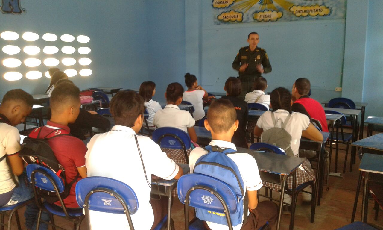 de-regreso-a-clase-instituciones-educativas-CNPC-Tenerife