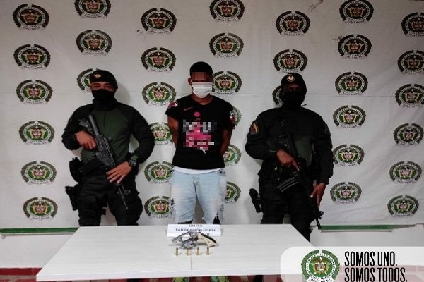 En-medio-de-planes-operativos-contra-el-homicidio-lo-capturamos-por-porte-ilegal