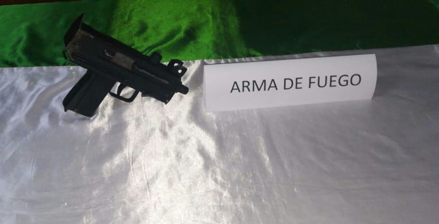 hallazgo-e-incautacion-arma-de-fuego-tipo-ametralladora-mini-uzi