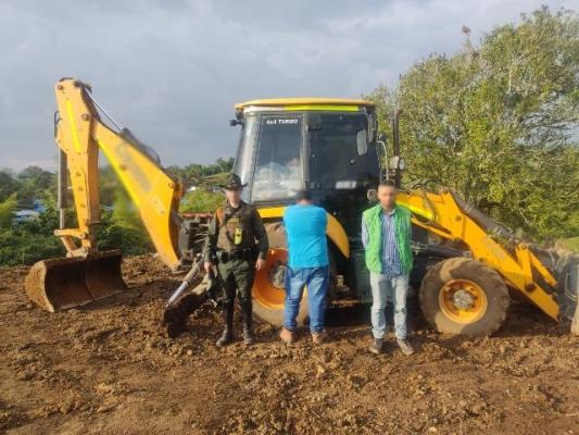 En el kilómetro 8 vía Condina área de ladera natural es capturado un hombre por daño a los recursos naturales