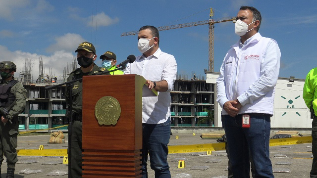 Con-la-presencia-del-alcalde-del-municipio-de-Pereira-Carlos-Maya-López-damos-a-conocer-esta-actividad-operacional