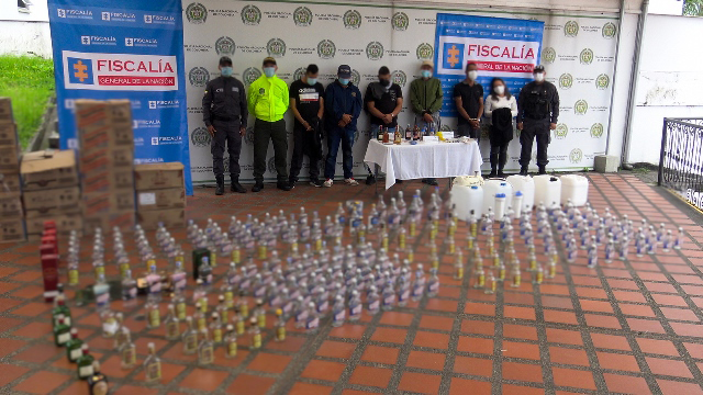 Ejecutamos la Operación Baco en contra de la adulteración de licor en el área metropolitana de Pereira  