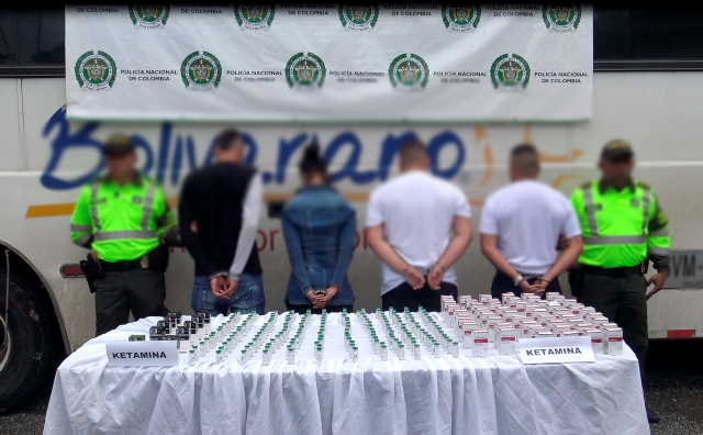 Tres-hombres-y-una-mujer-fueron-capturados-por-esta-actividad-delictiva