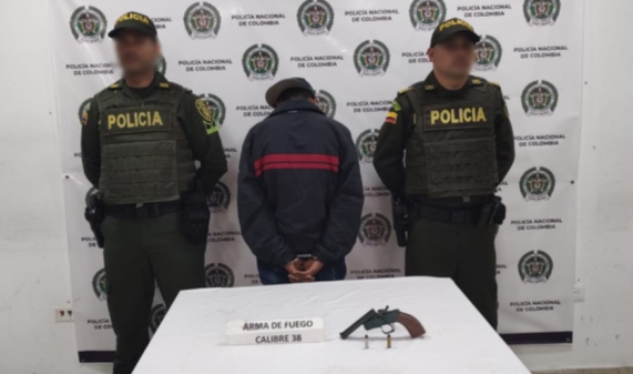 Capturado con arma de fuego 