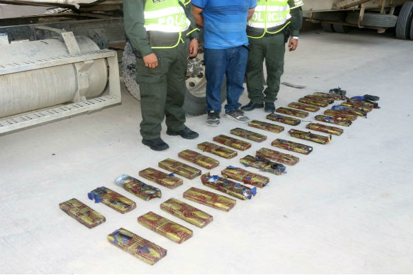 incautación-de-65-kilos-de-cocaína-en-un-tracto-camión