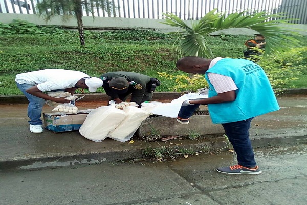 Alimentos-transportados-sin-las-medidas-sanitarias-requeridas-fueron-incautados. 