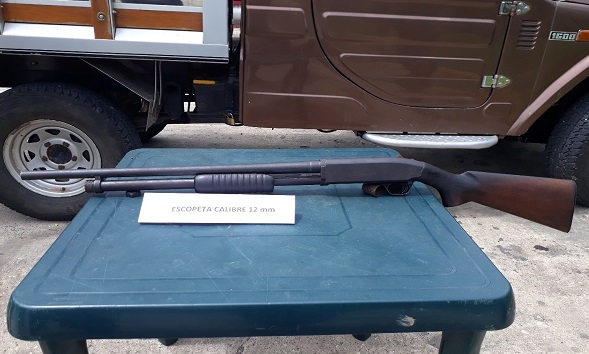 Fueron incautadas dos armas de fuego tipo revolver y una escopeta