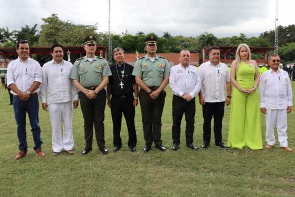 Reconocimientos a la sociedad civil 