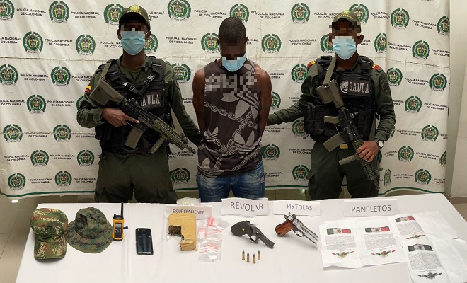 Lo sorprendimos y lo capturamos mientras dormía