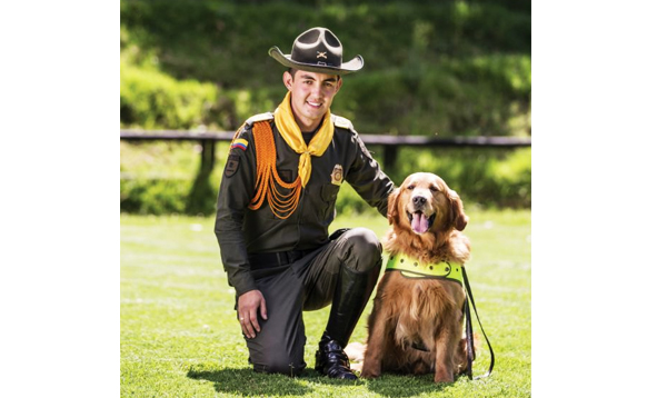 los-peludos-que-protegen-al-pais-policia-carabineros-colombia