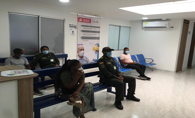 Más de mil policías vacunados contra el covid-19 en el Chocó