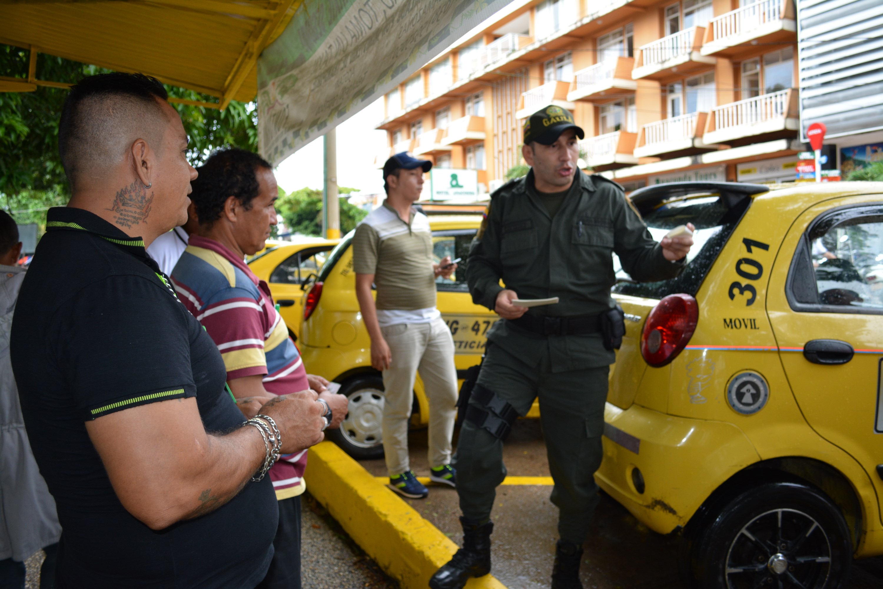 a medida promueve también el pago de recompensas por información a las autoridades.
