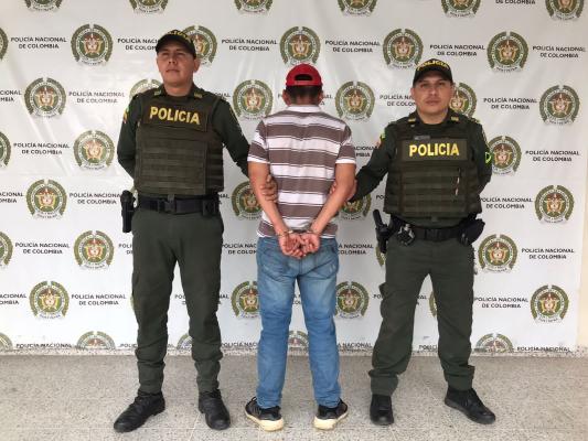 Patrullas de vigilancia de la Policía Capturan en flagrancia a presunto abusador sexual 