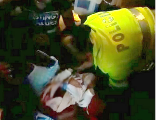 patrullera-recibe-aprto-cali-colombia