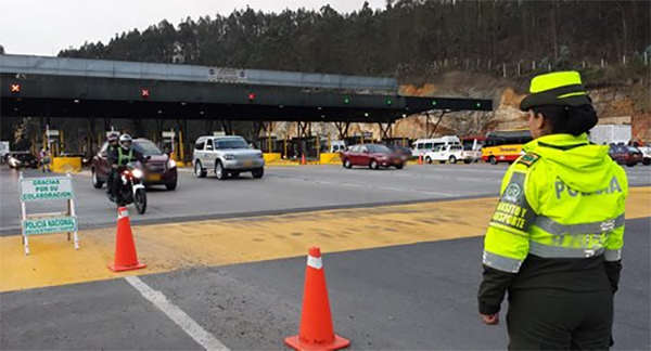 policia-controles-viaje-colombia-fin-de-ano