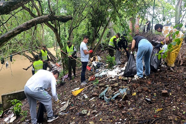 La campaña “Quiero Mi Ciudad” promueve la cultura ciudadana, el turismo responsable y la protección del patrimonio natural a través de acciones de limpieza y sensibilización ambiental.