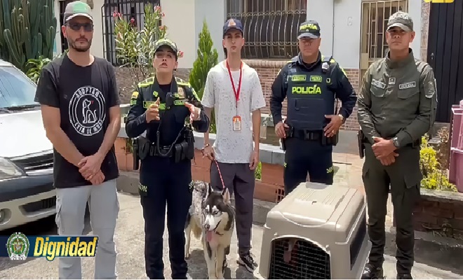 Uniformados del Grupo de Protección Ambiental y Ecológica y dos ciudadanos