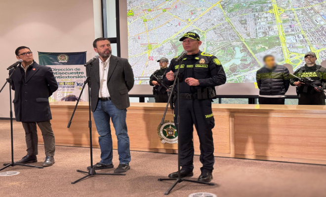 Operativo del Gaula que dejó a dos hombres capturados quienes secuestraron y hurtaron a una ciudadana en bogotá