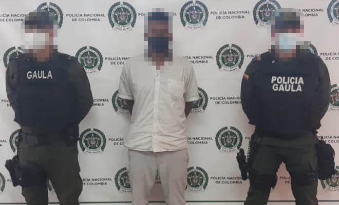 sujeto capturado por extorsión